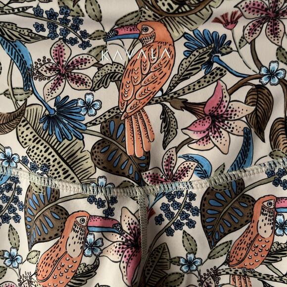 Kavala collective Lua leggings, Paradiso sand Size Small FITS XS - Picture 11 of 11